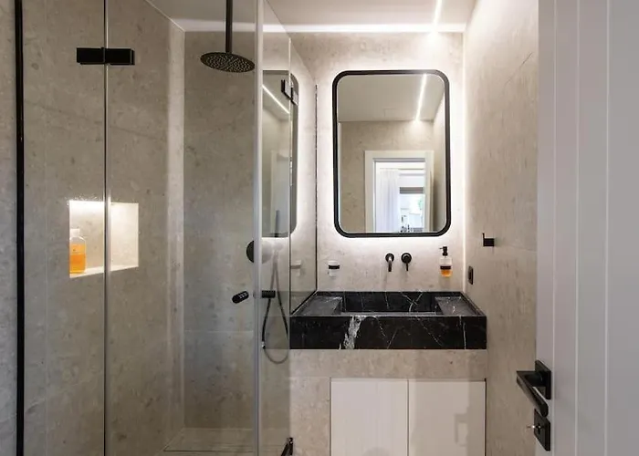 Апартаменты Acres Gem House *