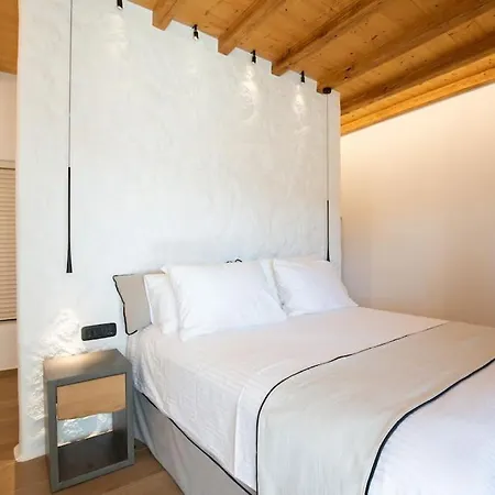 Acres Gem House Апартаменты Ано Мера